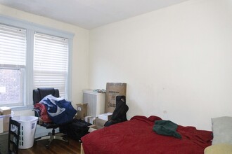 32 Orkney Rd, Unit 2 in Boston, MA - Foto de edificio - Building Photo