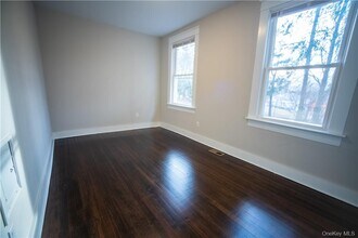 3435 Lexington Ave in Mohegan Lake, NY - Building Photo - Building Photo