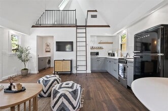 1507 Drake Ave in Austin, TX - Building Photo - Building Photo