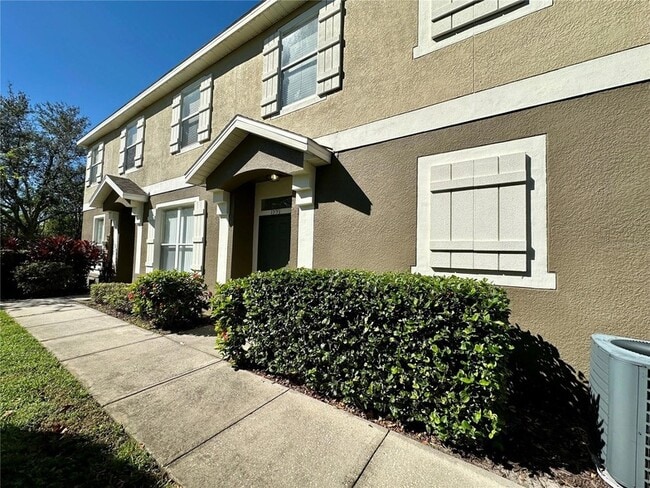 1991 Estancia Cir in Kissimmee, FL - Foto de edificio - Building Photo