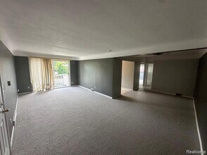 487 N Eton St, Unit B 6 in Birmingham, MI - Building Photo - Building Photo