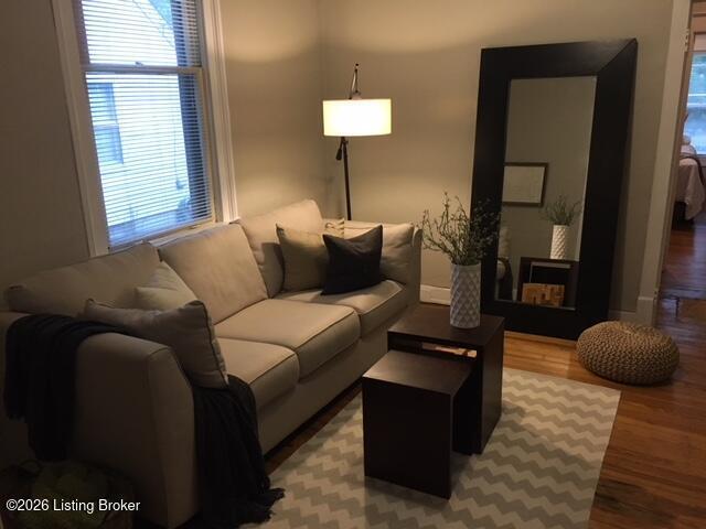 property at 3903 Kennison Ave