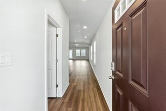 108 Morning Tide Dr in Andice, TX - Building Photo - Building Photo
