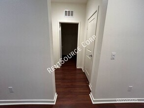 45051 Marbella St in Lancaster, CA - Building Photo - Building Photo