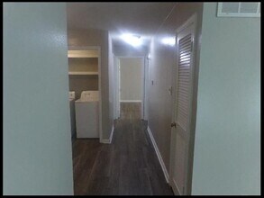 1813 Sanford Dr in Little Rock, AR - Building Photo - Building Photo