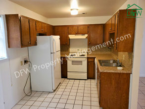 809 W Walnut St in Celina, TX - Building Photo - Building Photo