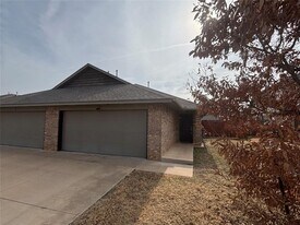 8814 SW 45th St in Oklahoma City, OK - Building Photo