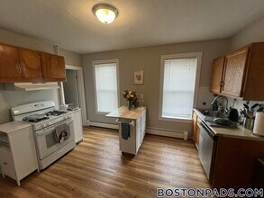 25 Elmer St in Cambridge, MA - Building Photo - Building Photo