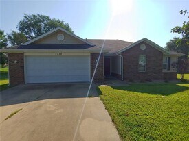 2112 Ford St in Pea Ridge, AR - Building Photo
