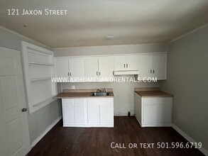 121 Jaxon St in Jacksonville, AR - Building Photo - Building Photo