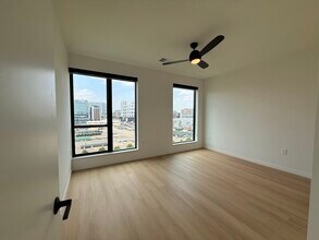 Irwin in Madison, WI - Building Photo - Building Photo