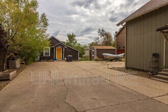 611 W Grand Canyon Ave in Flagstaff, AZ - Building Photo - Building Photo
