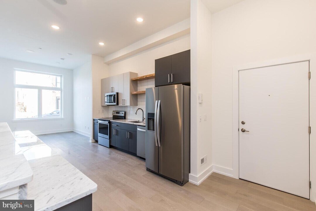 1339 N Marston St Photo