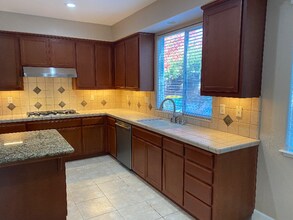 4028 Windsor Point Pl in El Dorado Hills, CA - Foto de edificio - Building Photo