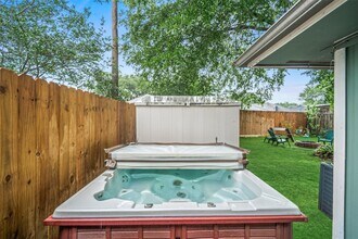 12114 Westwold Dr in Tomball, TX - Building Photo - Building Photo