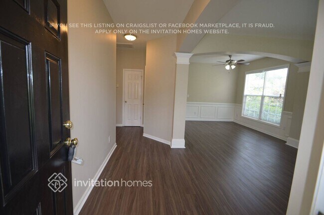 6210 Roseway Ct in Harrisburg, NC - Building Photo - Building Photo