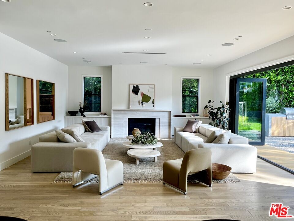 3544 Ocean View Ave in Los Angeles, CA - Building Photo