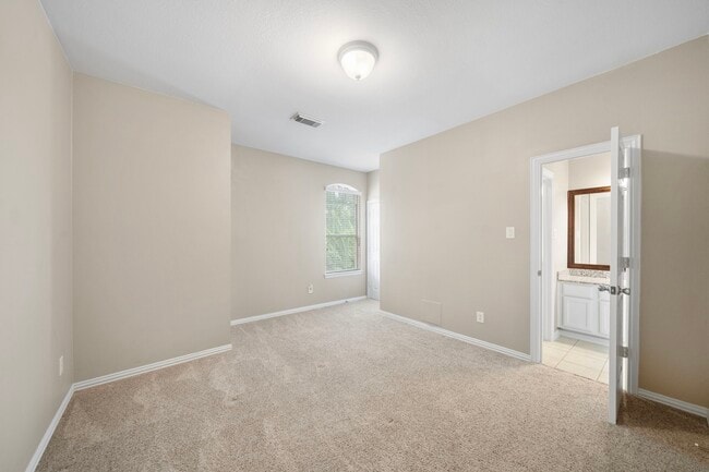 23818 Enchanted Crossing