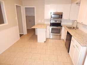 1531 Bowie Dr in Tyler, TX - Building Photo - Building Photo