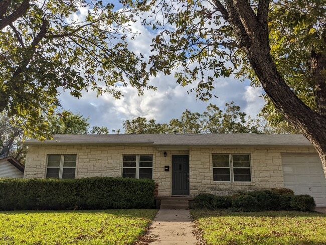property at 1902 S 35th St