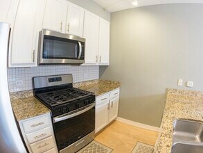 3232 N Halsted St in Chicago, IL - Building Photo - Building Photo
