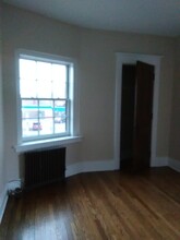 3210 Main St, Unit Apartment 1 in Buffalo, NY - Building Photo - Building Photo
