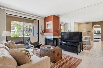 9708 E Vía Linda in Scottsdale, AZ - Building Photo - Building Photo