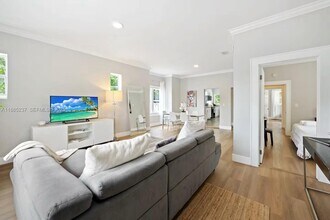 4711 N Miami Ave in Miami, FL - Building Photo - Building Photo