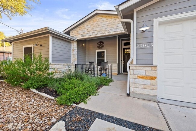 property at 20005 Lincoln Cove