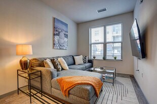 5022 American Pkwy in Madison, WI - Building Photo