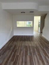 50 Whitehead Cir in Weston, FL - Building Photo - Building Photo