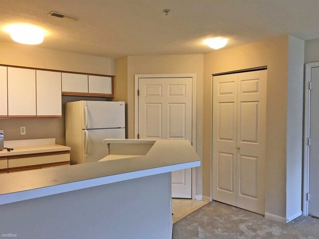 1377 Millbrook Trail in Ann Arbor, MI - Building Photo - Building Photo