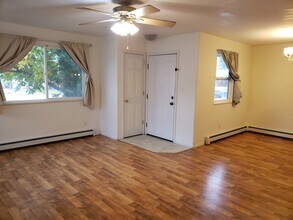 461 N Sun Ct in Grand Junction, CO - Building Photo - Building Photo