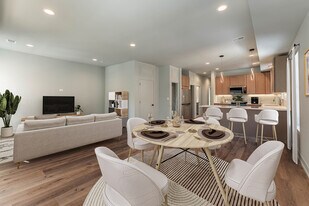 4716 N Winthrop Ave, Unit 3 in Chicago, IL - Building Photo