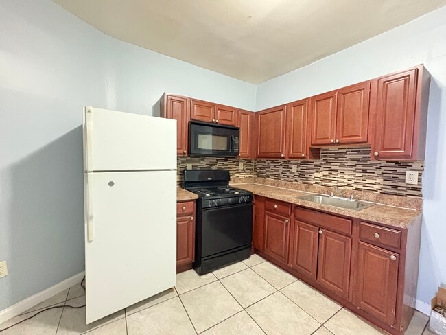 78 Stone St, Unit 1L