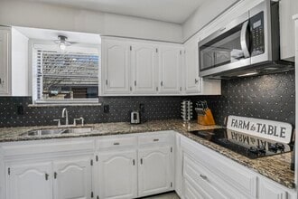 5008 Edgewater Dr in Rowlett, TX - Building Photo - Building Photo