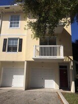 175 Galicia Way, Unit 202 in Jupiter, FL - Building Photo