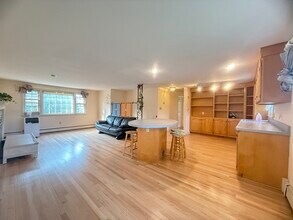 45 Bernard St in Lexington, MA - Building Photo - Building Photo
