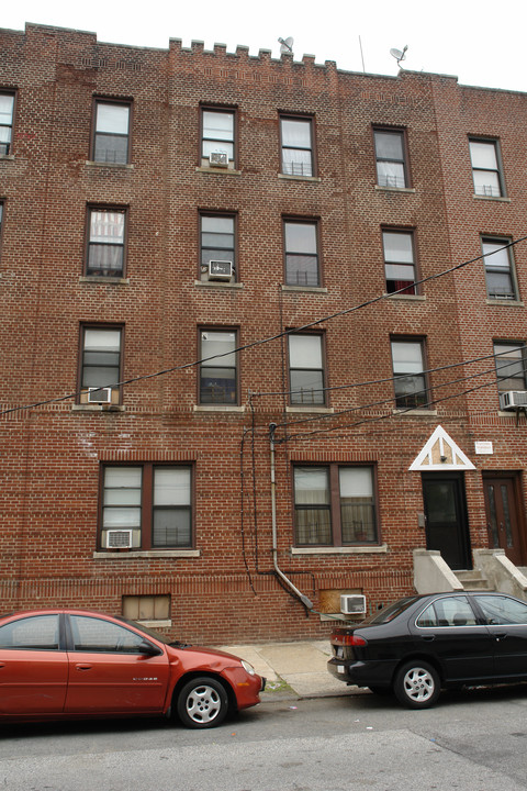 33 Pelton St in Yonkers, NY - Building Photo