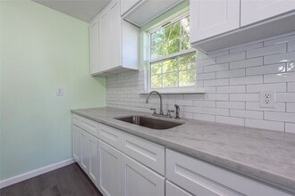 6309 Anderson St in Texas City, TX - Building Photo - Building Photo