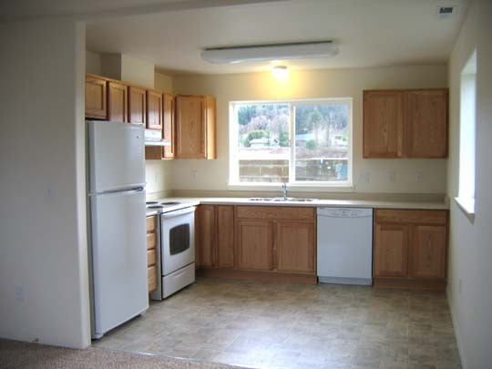 347 Pardee Ln in Grants Pass, OR - Building Photo - Other