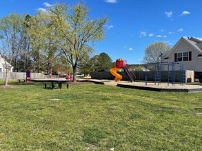 544 Deer Crossing in Chesapeake, VA - Building Photo - Building Photo