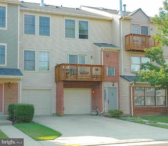 property at 4039 Chetham Wy