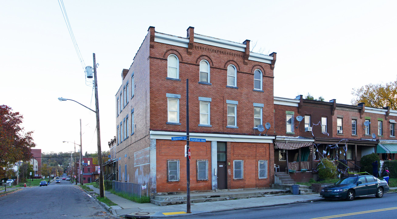 7301 Hamilton Ave in Pittsburgh, PA - Foto de edificio