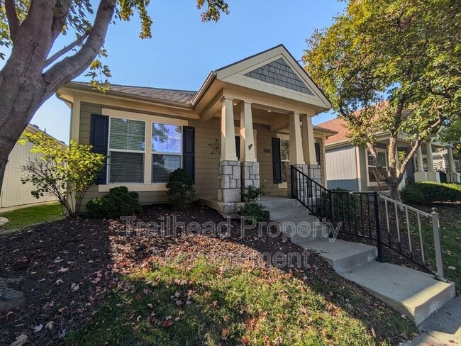 property at 609 E 29th Ave