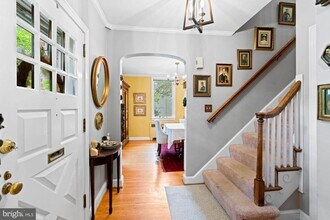 5301 Worthington Dr in Bethesda, MD - Building Photo - Building Photo