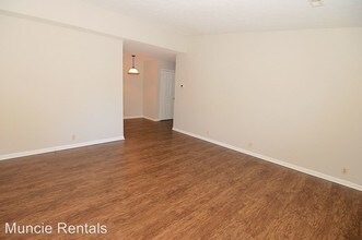 2015 W Godman Ave in Muncie, IN - Building Photo - Building Photo