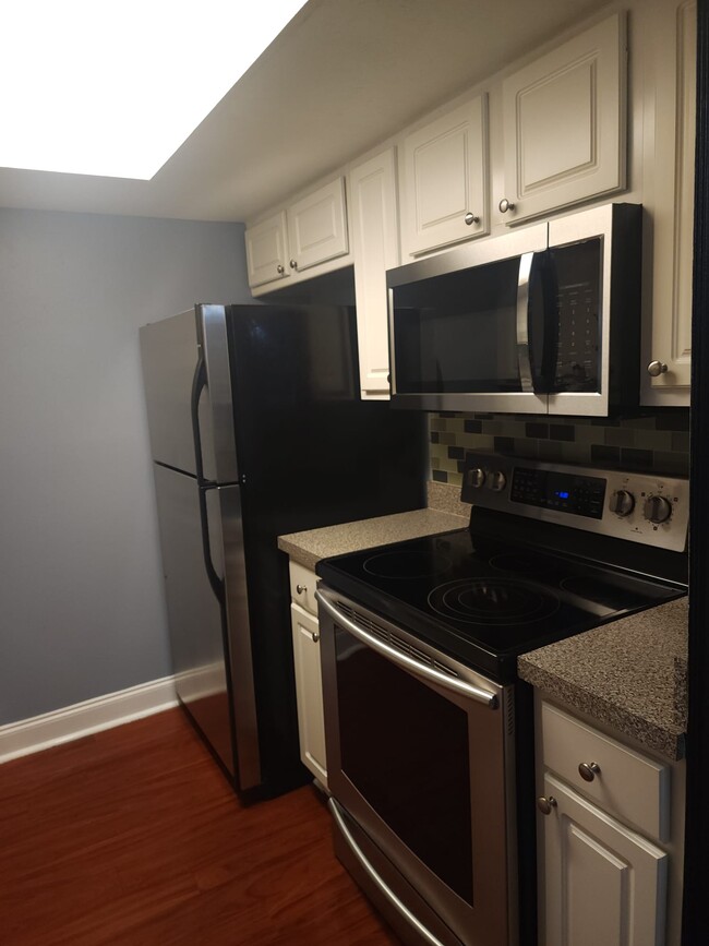 4611 W North B St, Unit 121 in Tampa, FL - Building Photo - Building Photo