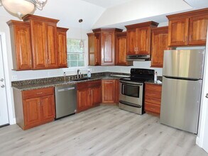 213 Southgate Dr in Crestview, FL - Building Photo - Building Photo