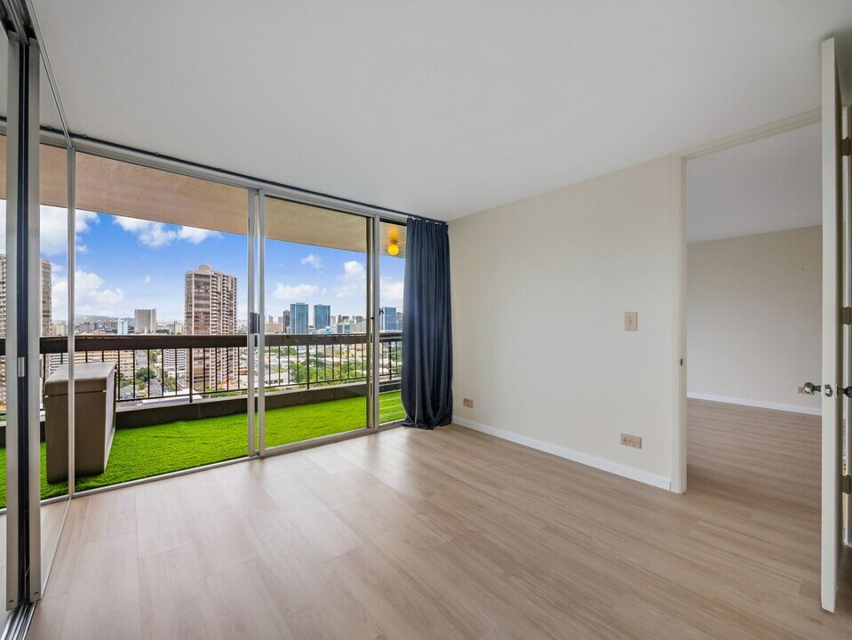 775 Kinalau Pl in Honolulu, HI - Building Photo